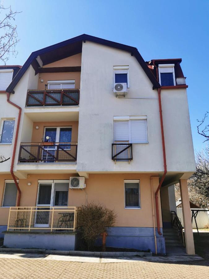 Hajdúszoboszló Dani Home Apartman מראה חיצוני תמונה